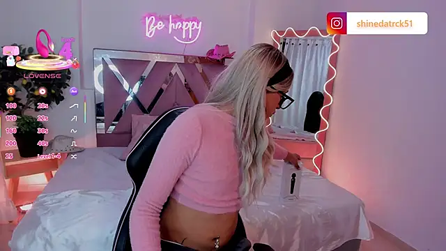 Shinedark tay1 online show from September 27, 2025, 3:34 am