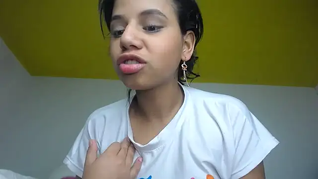 Snapshot of habdiela chatting on November 15, 2025, 6:06 am habdiela online show from November 15, 2025, 6:06 am