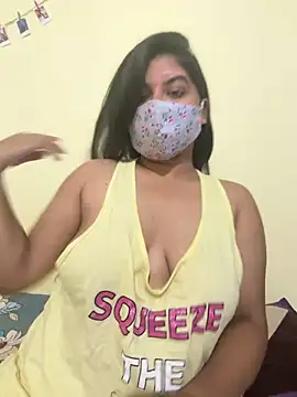 Snapshot of BigBreasted chatting on March 1, 2026, 6:24 am BigBreasted online show from March 1, 2026, 6:24 am