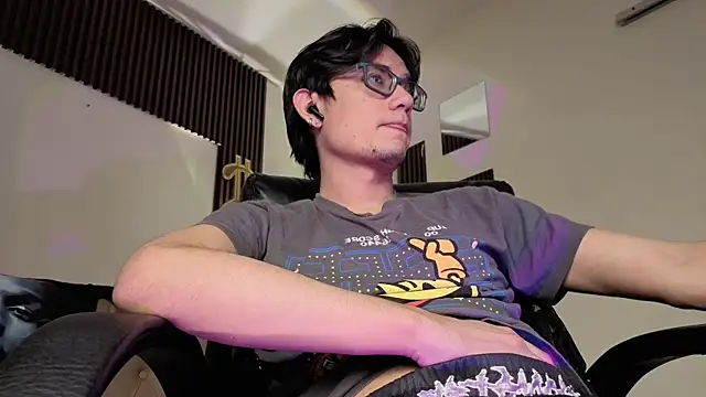 Snapshot of davoxer chatting on June 20, 2026, 3:44 am davoxer online show from June 20, 2026, 3:44 am