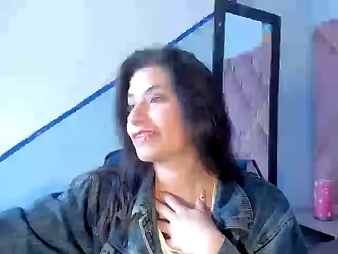  Roxxxane 09 online show from September 20, 2025, 2:55 pm