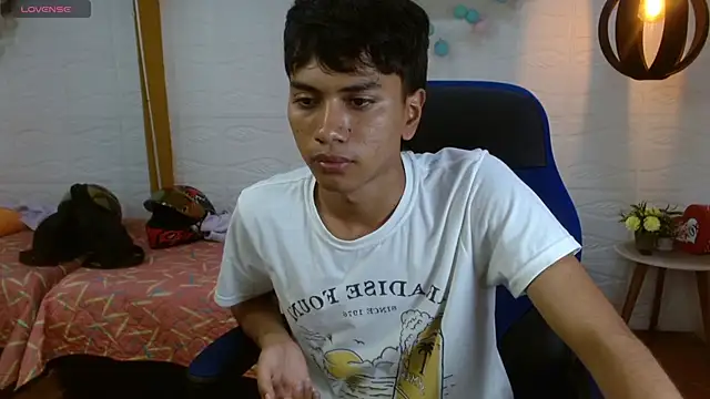 markbowie online show from November 15, 2025, 8:35 pm