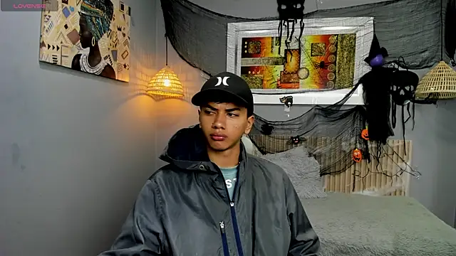 markbowie online show from October 21, 2025, 11:31 am