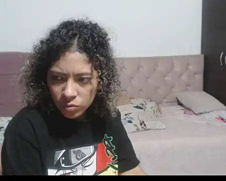 Snapshot of CATTALINAHOT chatting on February 6, 2026, 2:29 am CATTALINAHOT online show from February 6, 2026, 2:29 am