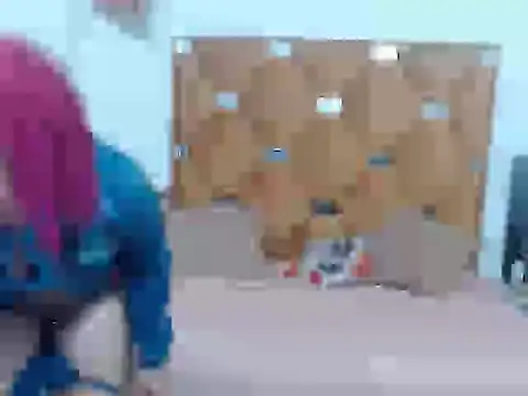 CATTALINAHOT online show from April 9, 2026, 1:51 am