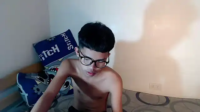 urcumjp online show from September 11, 2025, 2:06 pm