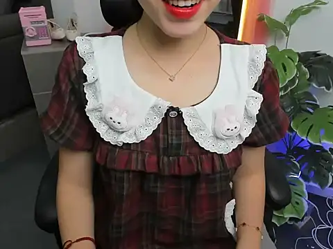 Snapshot of Xiao_cute chatting on September 29, 2025, 3:28 pm Xiao cute online show from September 29, 2025, 3:28 pm