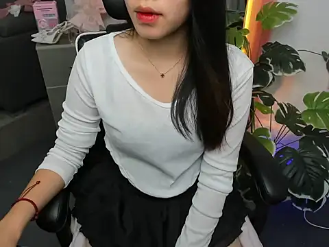 Snapshot of Xiao_cute chatting on October 17, 2025, 2:19 pm Xiao cute online show from October 17, 2025, 2:19 pm