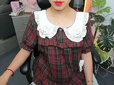 Snapshot of Xiao_cute chatting on October 12, 2025, 4:08 pm Xiao cute online show from October 12, 2025, 4:08 pm