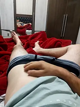 Gustavo198045 online show from October 28, 2025, 1:28 am