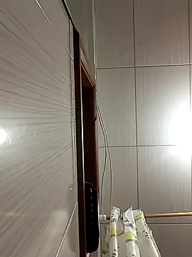 Foxxy Doll online show from December 20, 2025, 3:04 pm