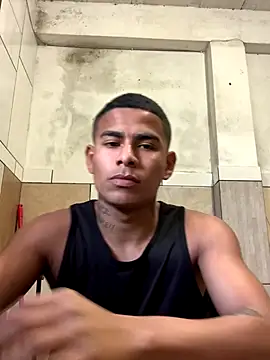 Snapshot of Novindot23cm chatting on November 8, 2025, 7:50 pm Novindot23cm online show from November 8, 2025, 7:50 pm