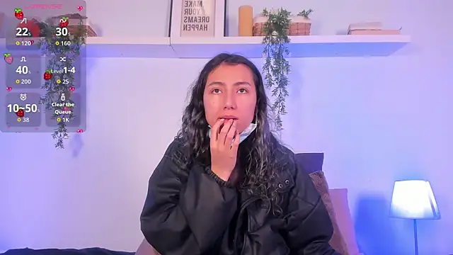 Vampgyal online show from November 13, 2025, 8:35 pm