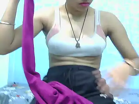 Miss Muskan01 online show from November 21, 2025, 4:44 am