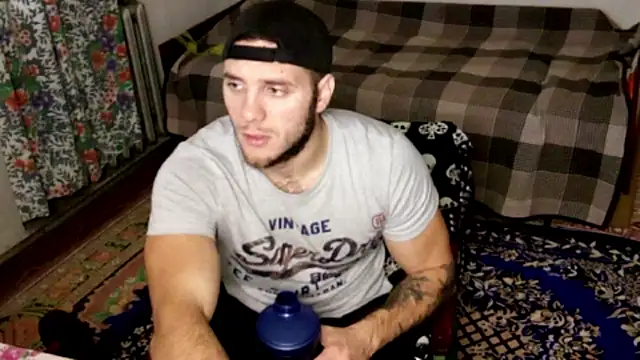 Jordan1Dior online show from October 1, 2025, 6:18 am