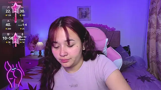 Leakitten online show from September 13, 2025, 2:50 pm