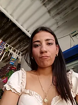 Snapshot of -juicy_ chatting on September 13, 2025, 3:12 pm -juicy online show from September 13, 2025, 3:12 pm