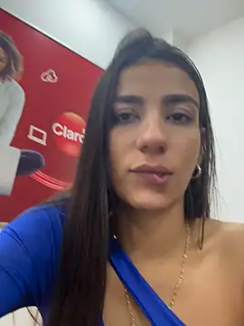 Snapshot of -juicy_ chatting on October 28, 2025, 10:52 pm -juicy online show from October 28, 2025, 10:52 pm