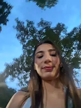 Snapshot of -juicy_ chatting on November 30, 2025, 10:43 pm -juicy online show from November 30, 2025, 10:43 pm