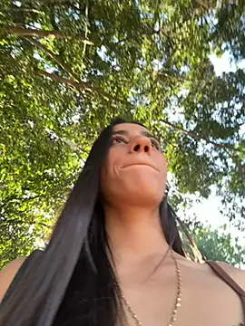 Snapshot of -juicy_ chatting on July 1, 2026, 10:21 pm -juicy online show from July 1, 2026, 10:21 pm