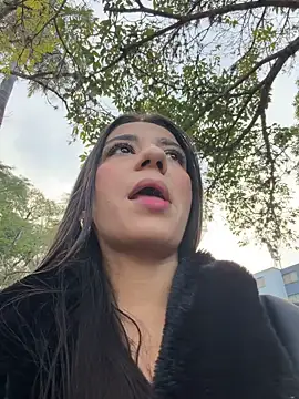 -juicy  online show from February 21, 2026, 10:45 pm