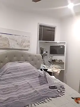 iamthepublickmasterbater online show from October 2, 2025, 11:35 am