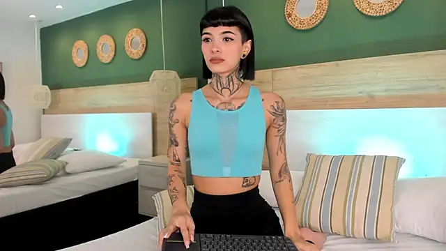 aa lunit online show from September 26, 2025, 1:18 pm