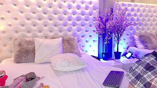 aa lunit online show from September 10, 2025, 2:16 pm