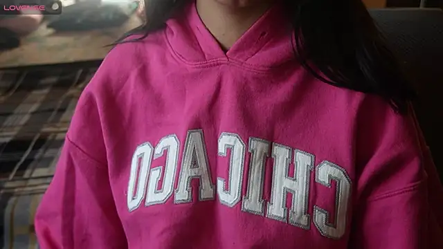 Snapshot of NidhiChandra chatting on December 3, 2025, 7:24 pm NidhiChandra online show from December 3, 2025, 7:24 pm