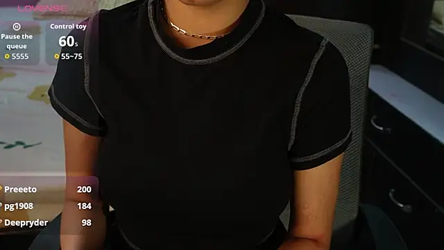 Snapshot of NidhiChandra chatting on February 21, 2026, 6:48 am NidhiChandra online show from February 21, 2026, 6:48 am