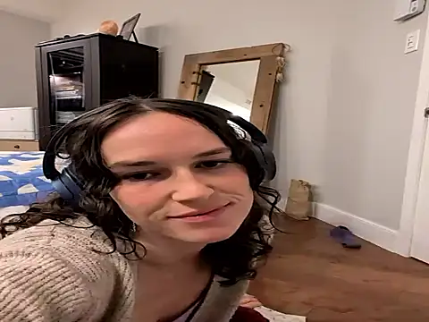 forbiddenbabygirl online show from November 10, 2025, 11:48 am