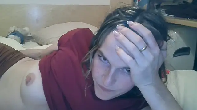 forbiddenbabygirl online show from November 28, 2025, 4:12 am