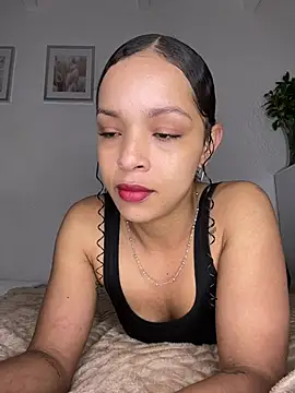 Snapshot of Yasmin777_ chatting on May 31, 2026, 9:59 pm Yasmin777 online show from May 31, 2026, 9:59 pm
