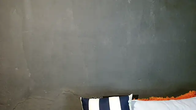 Snapshot of SweetSlender01 chatting on February 6, 2026, 9:00 pm SweetSlender01 online show from February 6, 2026, 9:00 pm