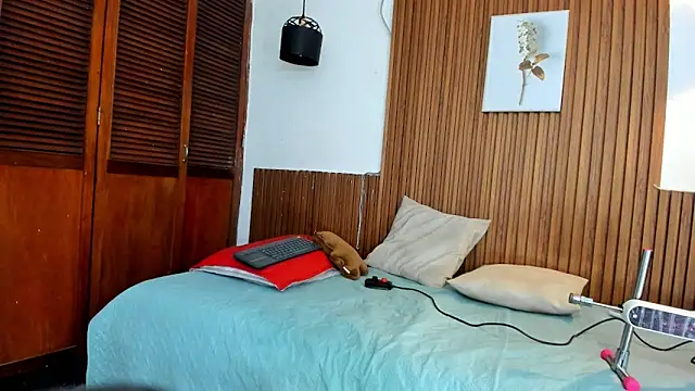 David niet online show from October 8, 2025, 6:19 pm