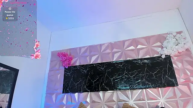 Scarlet fx online show from March 3, 2026, 12:34 pm