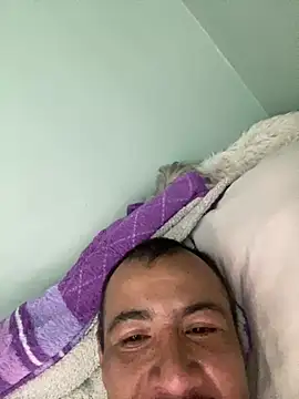 Chillo956 online show from November 22, 2025, 9:57 pm