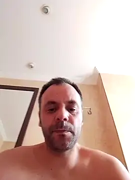 manchego85 online show from October 3, 2025, 2:29 pm