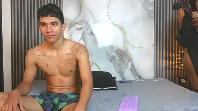 RihanandDrake online show from November 2, 2025, 8:58 pm