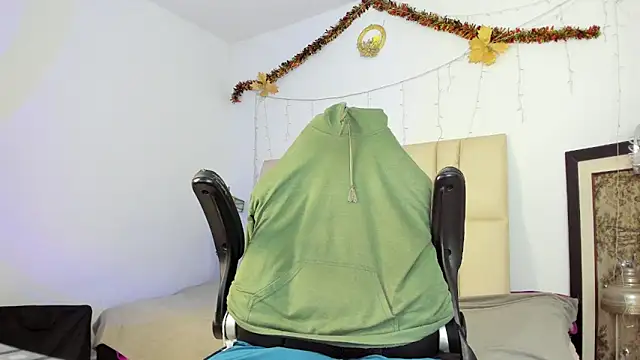 blue wxw online show from October 16, 2025, 3:37 am