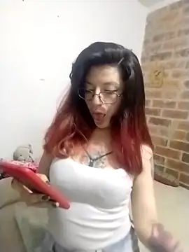  Alaskamisa online show from April 11, 2026, 11:30 pm