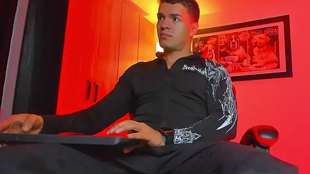 ALPHA DOMINUS  online show from January 14, 2026, 4:27 am