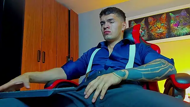 ALPHA DOMINUS  online show from September 19, 2025, 3:43 am