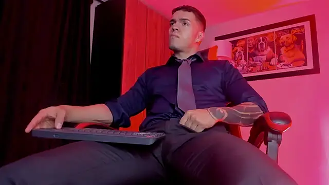 ALPHA DOMINUS  online show from February 9, 2026, 3:59 am