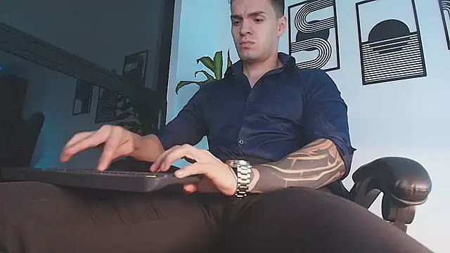 Snapshot of ALPHA_DOMINUS_ chatting on July 26, 2026, 3:24 am ALPHA DOMINUS online show from July 26, 2026, 3:24 am