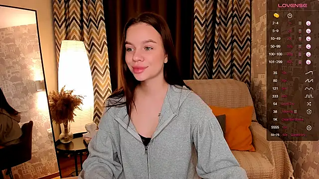 marydreams  online show from October 17, 2025, 2:15 am