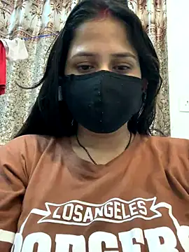 misharani00 online show from October 17, 2025, 12:47 am