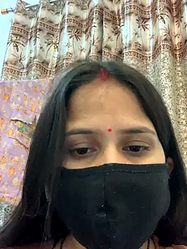 misharani00 online show from October 17, 2025, 12:51 pm