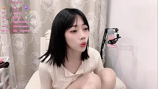 Snapshot of tuantuanle chatting on February 9, 2026, 3:32 pm tuantuanle online show from February 9, 2026, 3:32 pm