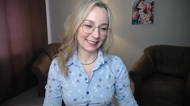 Snapshot of Ava_Elior chatting on June 6, 2026, 10:20 am Ava Elior online show from June 6, 2026, 10:20 am